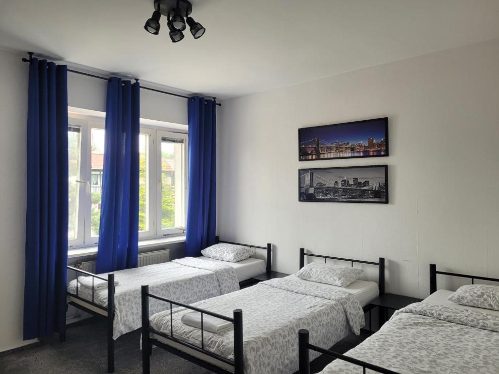 Miastkovo Albergue Poznan Exterior foto